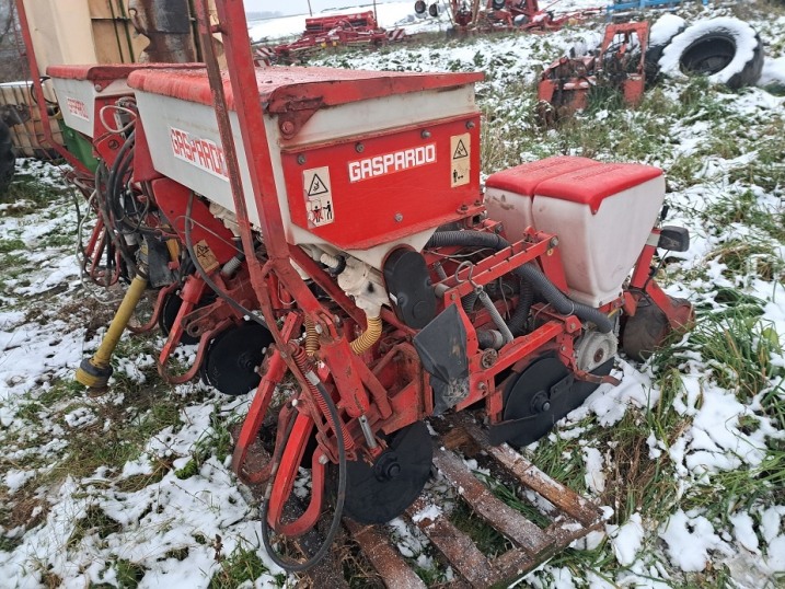 siewnik 6 Gaspardo talerzowy do kukurydzy