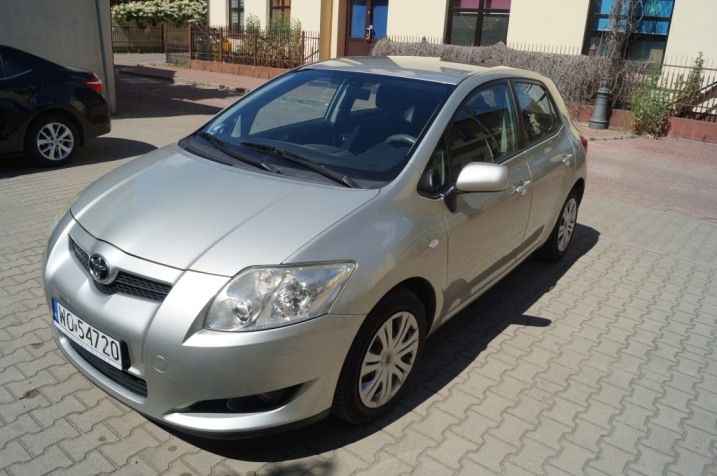 Sprzedam - Toyota Auris 2.0 diesel 2009r