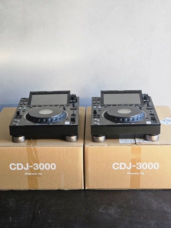 AlphaTheta CDJ-3000X, AlphaTheta Euphonia , Pioneer CDJ-3000, Pioneer DJ DJM-A9,  Pioneer DJ DJM-V10-LF , Pioneer DJ DJM-S11, Pioneer CDJ-2000NXS2, Pioneer DJM-900NXS2