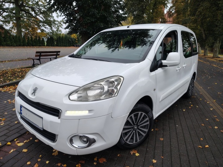 Peugeot Partner LIFT Tepee *5osobowy* 2013r*