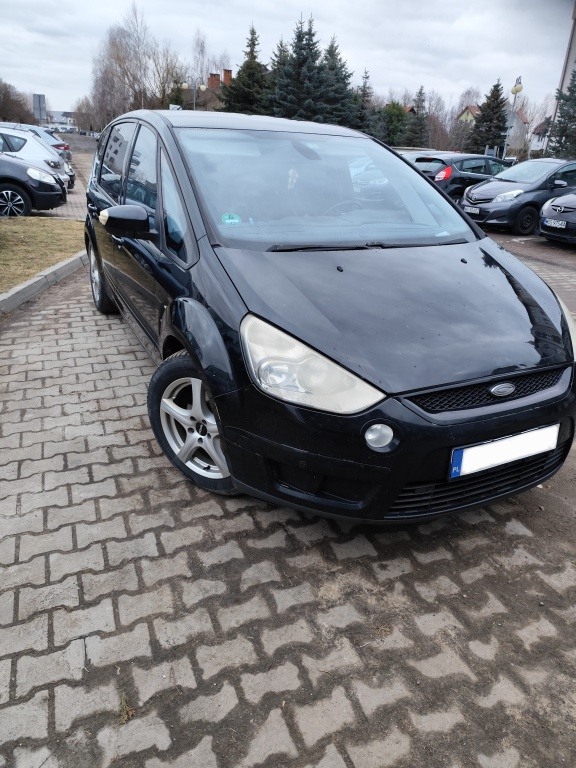 Ford S-Max 2.0 TDCI 140 km wersja 7 osób Titanum