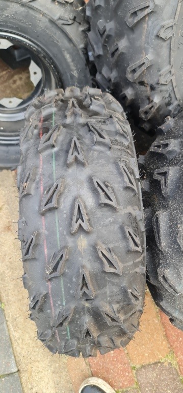 Nowe opony z felgami Yamaha Raptor 700