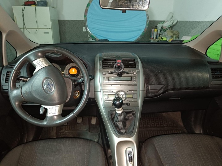 Toyota Auris diesel 2.0 D-4D 2009