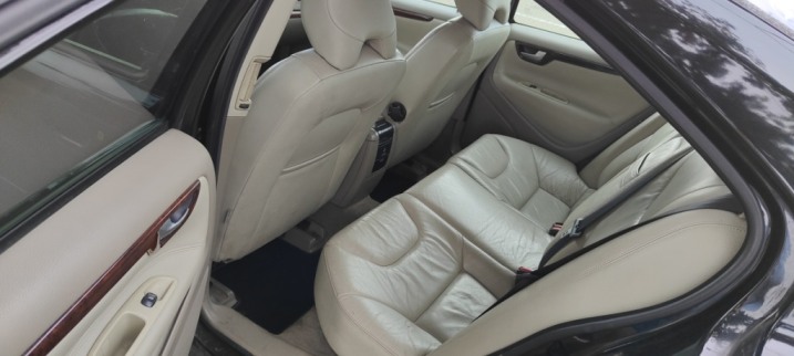 Volvo S60 2.5T 2006r. automat, benz/LPG