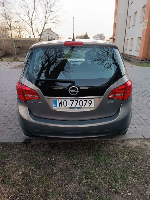 Opel Meriva 2011r. 1.4 turbo benzyna