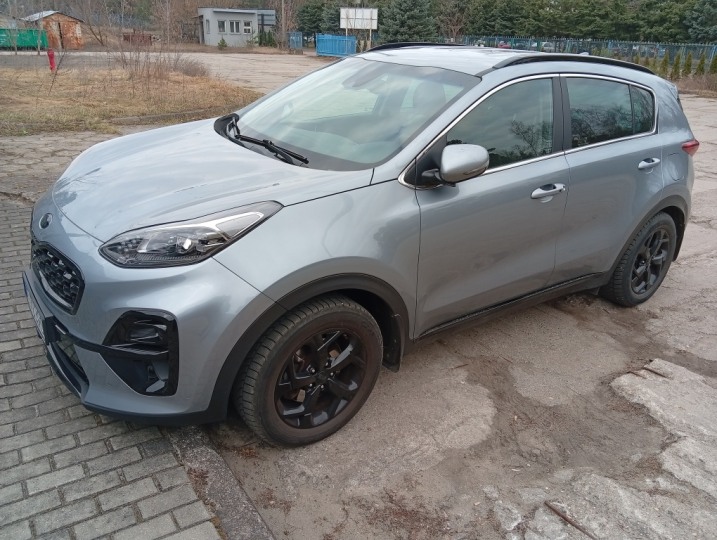 sprzedam KIA Sportage 1,6 CRDi 2WD, Black Edition z 2021 r. mild hybrid