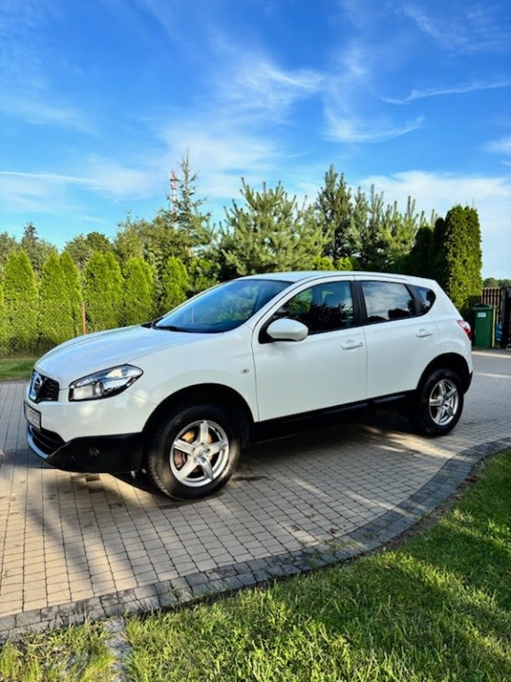 Sprzedam Nissan Qashqai 1,6 Benzyna 2012