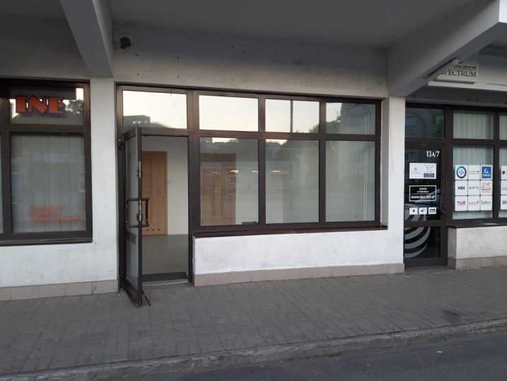 Wynajmę lokal przy Hallera 13a