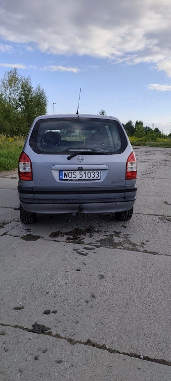 Opel Zafira 1.8 125km 16V Elegance 2003