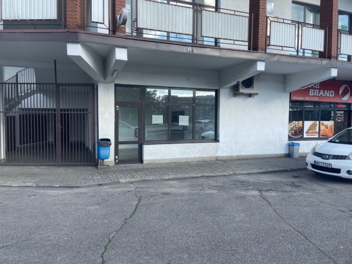 Wynajmę lokal za 1500 przy Hallera