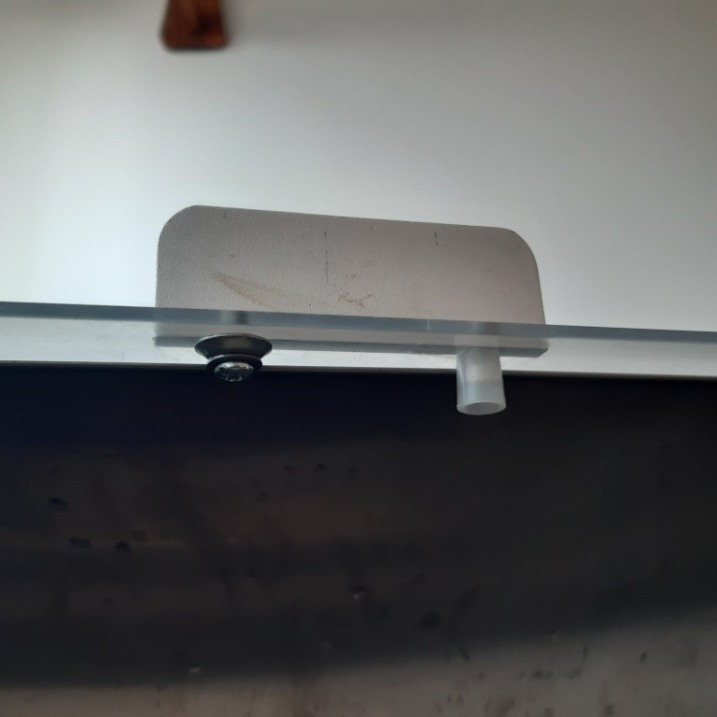 Chlebak metalowy używany duży tanio