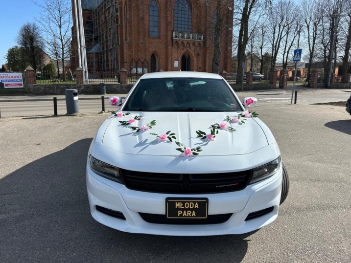 Dodge Charger samochód do ślubu