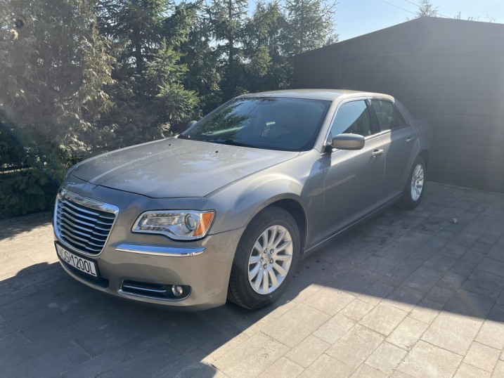 Sprzedam Chrysler 300