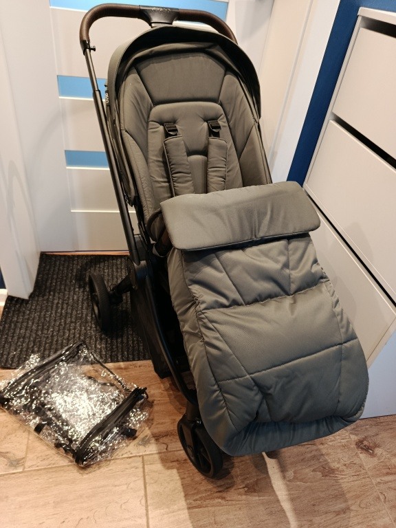 VENICCI VERO Sage spacerówka premium | stan idealny | jak nowa