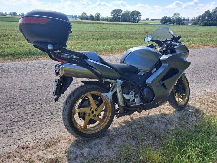 Honda VFR 800/2011R