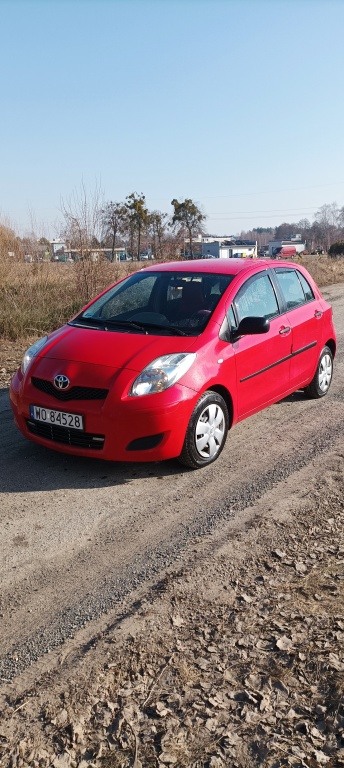 Toyota Yaris 2